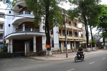 Nhiều vướng mắc khi thu hồi nhà công sản trên "đất vàng"