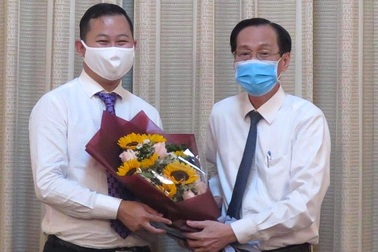 TPHCM: Chủ tịch huyện Bình Chánh nhận nhiệm vụ mới sau "án" kỷ luật