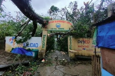 Bão Bualoi đổ bộ: Philippines bị tàn phá nặng nề, kinh tế gần như tê liệt