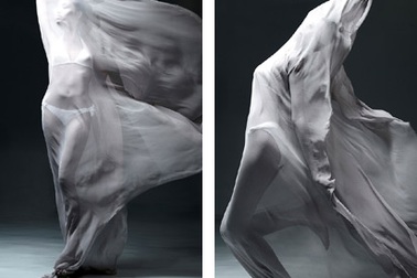 Thí sinh Vietnam Next Top Model “thả dáng” với lụa