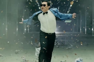 Những ngôi sao “vụt sáng” trong khoảnh khắc