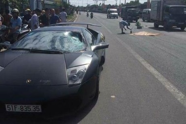 Chưa xác định được tài xế lái siêu xe Lamborghini tông chết người đi bộ