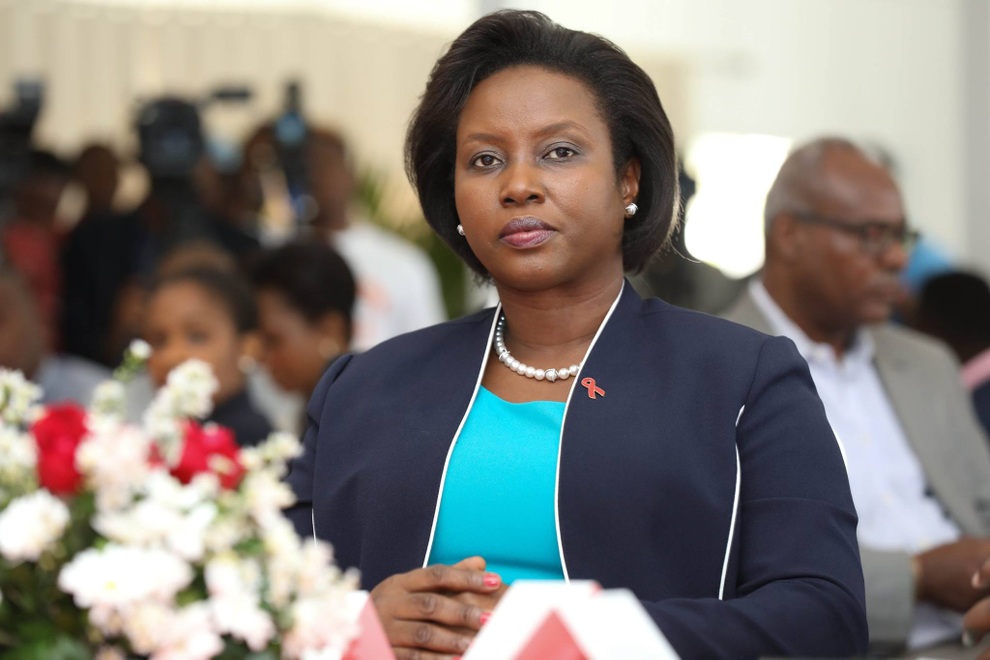 Đệ nhất Phu nhân Haiti bị bắn nguy kịch, được đưa sang Mỹ cấp cứu - 1 Đệ nhất Phu nhân Haiti bị bắn nguy kịch, được đưa sang Mỹ cấp cứu - 1