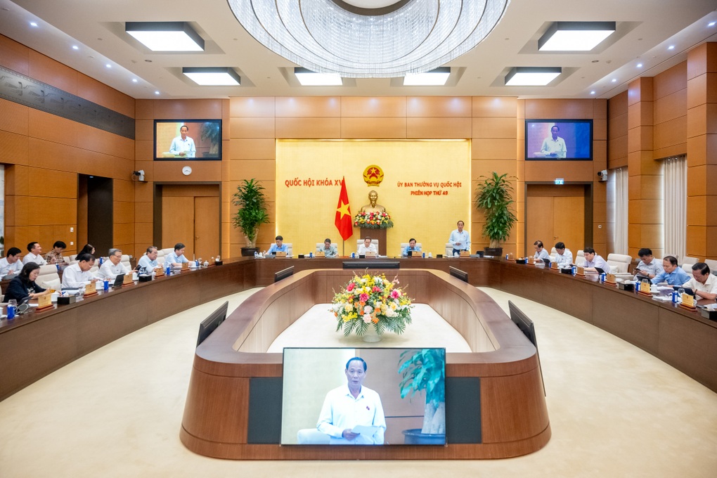 “Với học sinh lệch chuẩn lớn, chỉ dùng biện pháp nhẹ nhàng thì rất khó” - 3 “Với học sinh lệch chuẩn lớn, chỉ dùng biện pháp nhẹ nhàng thì rất khó” - 3