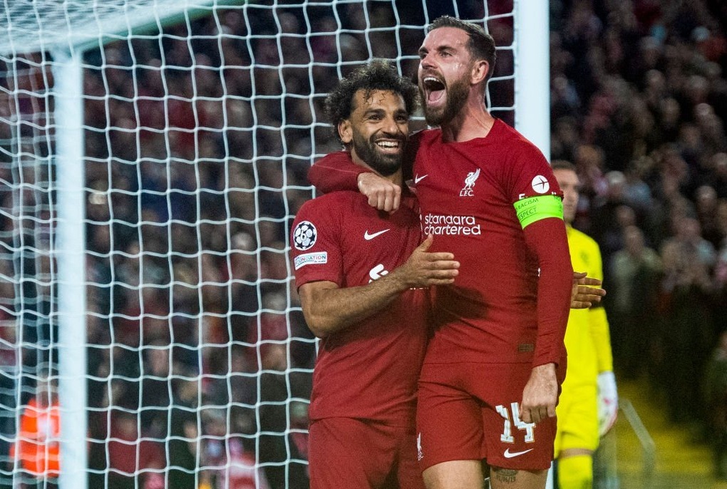Liverpool thắng nhẹ Rangers, Napoli chơi tennis với Ajax - 1 Liverpool thắng nhẹ Rangers, Napoli chơi tennis với Ajax - 1