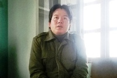 Trưởng Công an xã đánh dân ngay tại trụ sở công an