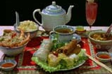 Ăn và uống trong ngày Tết