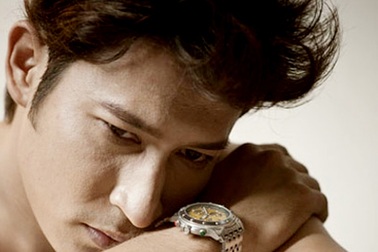 Huy Khánh: “Dù sao cũng cảm ơn mẹ của con trai tôi…”