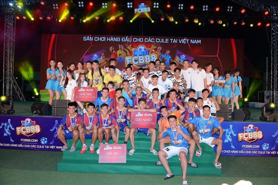 FCB88 - một năm đồng hành cùng người hâm mộ Việt Nam - 4 FCB88 - một năm đồng hành cùng người hâm mộ Việt Nam - 4