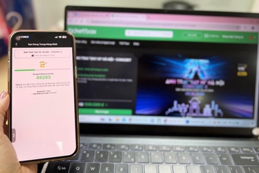 "Anh trai say hi" vừa mở đêm 4 ở SVĐ Mỹ Đình, 50.000 người xếp hàng mua vé