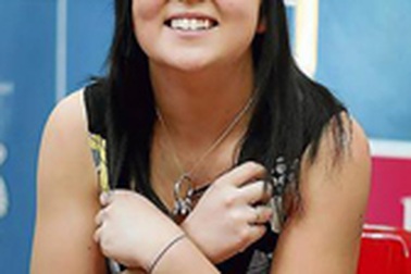 Một cô bé đổi nhóm máu, hệ miễn dịch sau khi được ghép gan