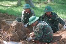 Phát hiện 27 hài cốt liệt sỹ khi tu bổ, tôn tạo Di tích Thành cổ Quảng Trị