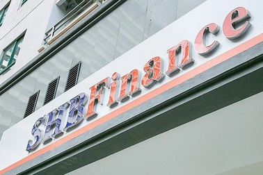 Xem công ty tài chính là "gà đẻ trứng vàng", "cô gái đẹp", sao vội bán đi?