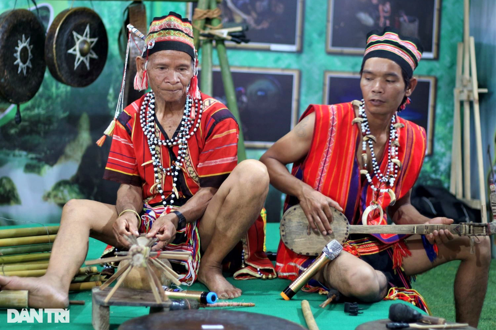 Khai mạc triển lãm Không gian Di sản văn hóa Việt Nam - 3 Khai mạc triển lãm Không gian Di sản văn hóa Việt Nam - 3