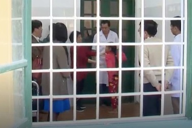 Tìm ra bệnh khiến 9 học sinh ở Bắc Kạn lảm nhảm bất thường