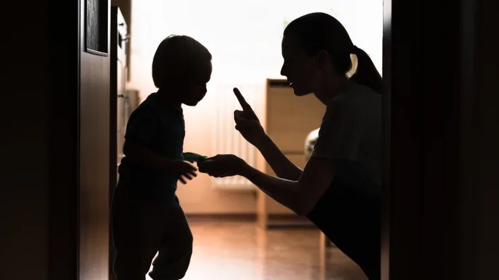 Làm gì khi phát hiện trẻ có thói quen tắt mắt? - 2 Làm gì khi phát hiện trẻ có thói quen tắt mắt? - 2