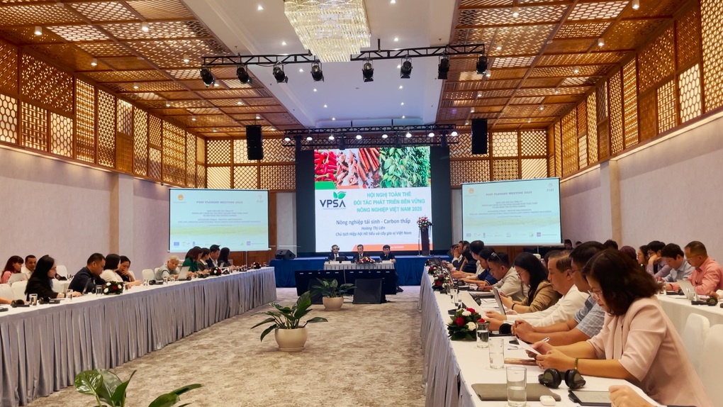 Miljardindustrin för fisk och skaldjur: Blir jättarna andfådda i den gröna kapplöpningen? - 1 Ngành thủy sản tỷ USD: Người khổng lồ hụt hơi trên đường đua xanh? - 1