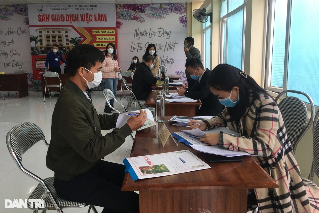 21.000 lao động được giải quyết việc làm, thưởng Tết cao nhất 96 triệu đồng - 2 21.000 lao động được giải quyết việc làm, thưởng Tết cao nhất 96 triệu đồng - 2