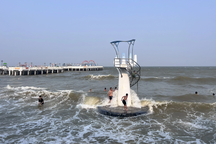 Làm rõ thông tin du khách bị thương khi tắm gần chòi canh hình bàn tay