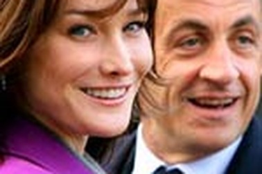 Carla Bruni hé lộ về đời tư trong phim tài liệu mới