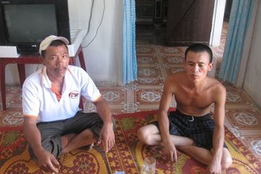 Trở về sau 45 ngày bị giam ở Trung Quốc