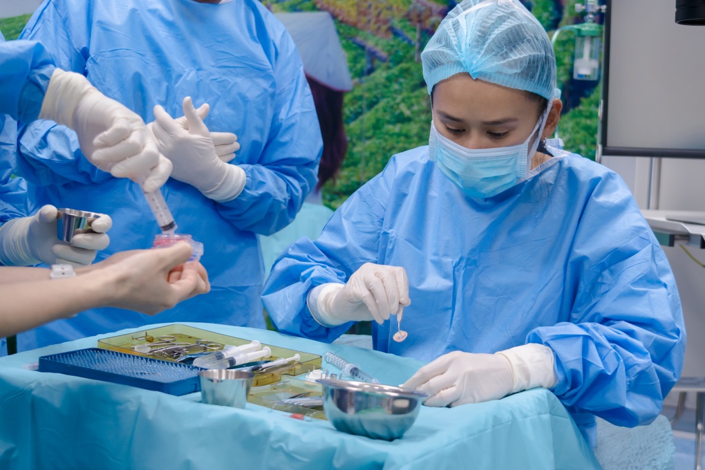 Sáng chế của nữ bác sĩ Việt tạo bước tiến mới trong ghép giác mạc - 4