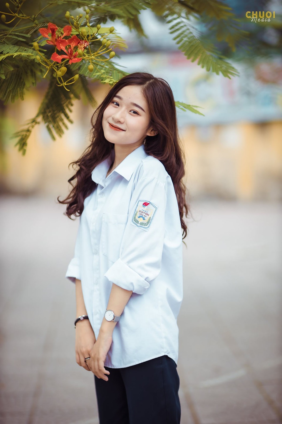 “Thiên thần đồng phục” trường Lê Quý Đôn khoe ảnh áo dài đẹp trong trẻo - 1 “Thiên thần đồng phục” trường Lê Quý Đôn khoe ảnh áo dài đẹp trong trẻo - 1