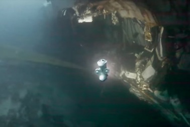 Cận cảnh trục vớt tên lửa từ tàu chiến Na Uy bị đắm sau cú va chạm tàu dầu