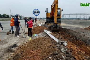 Bộ GTVT cưỡng chế đóng các điểm đấu nối trái phép