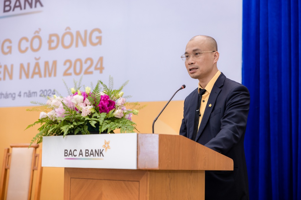 ĐHCĐ BAC A BANK: Ra mắt hội đồng quản trị mới, kiên định mục tiêu tăng trưởng - 3 ĐHCĐ BAC A BANK: Ra mắt hội đồng quản trị mới, kiên định mục tiêu tăng trưởng - 3