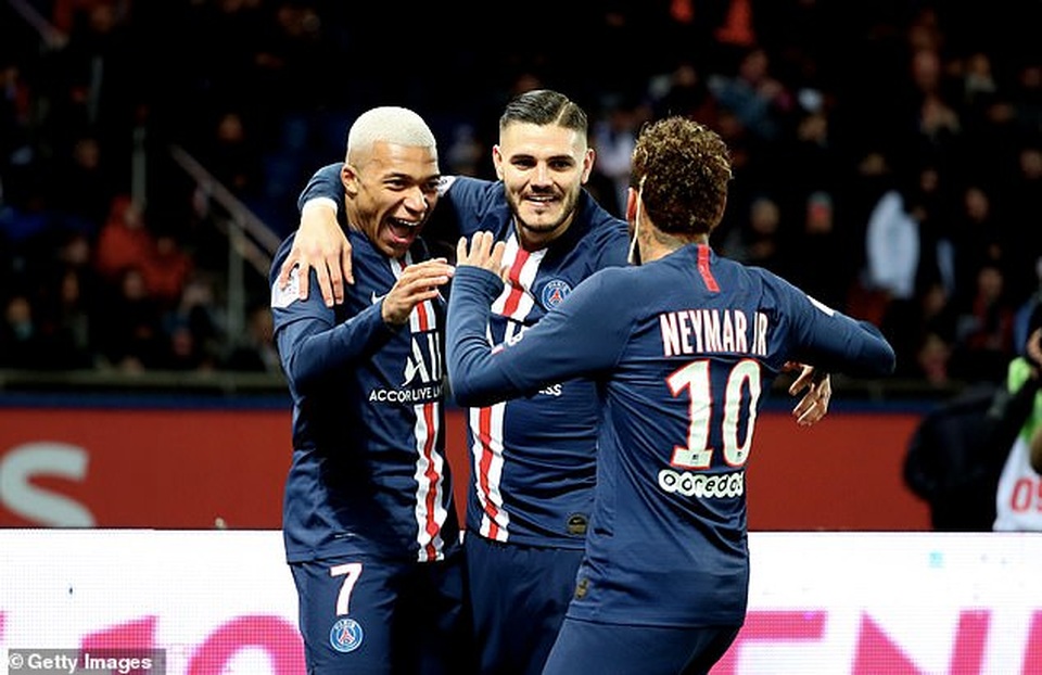 PSG chính thức vô địch lượt đi Ligue 1 - 2 PSG chính thức vô địch lượt đi Ligue 1 - 2