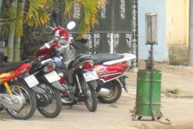 Phá vụ gian lận tinh vi tại các cột xăng mi ni