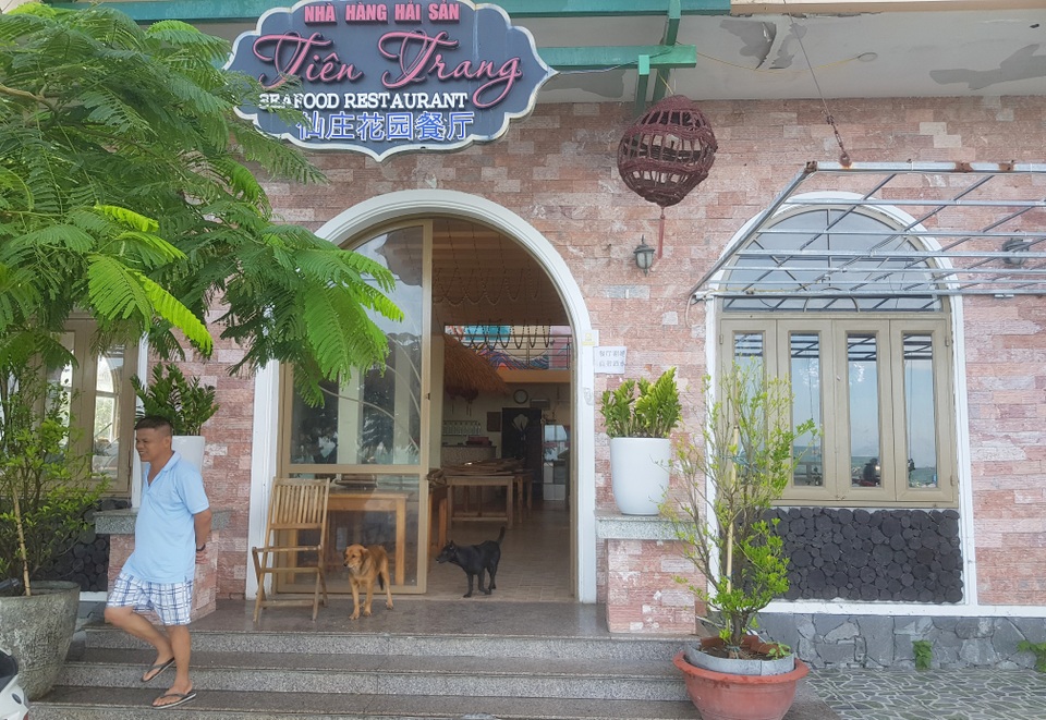 Nha Trang: Hàng loạt nhà hàng hải sản đóng cửa vì vắng khách - 3 Nha Trang: Hàng loạt nhà hàng hải sản đóng cửa vì vắng khách - 3