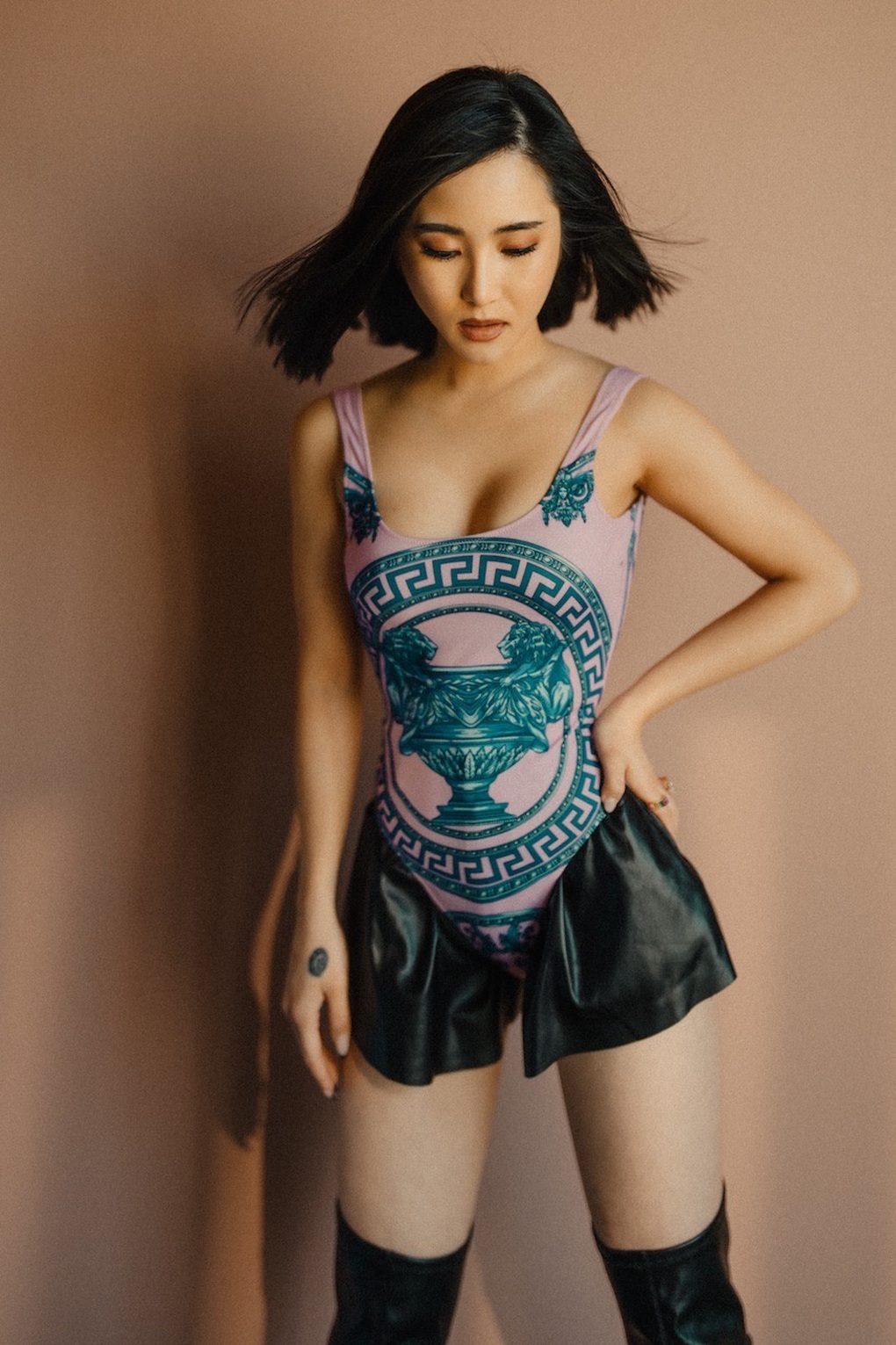 Hương Tràm - Quán quân giọng hát Việt năm 17 tuổi giờ ra sao? - 6