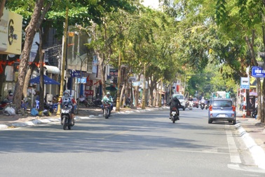 Một phường ở TPHCM thông báo cho thuê vỉa hè, giá cao nhất 33.000 đồng/m²