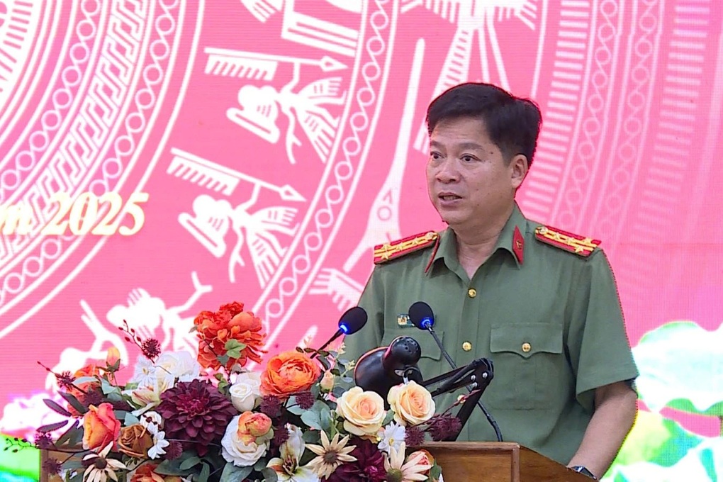 Hưng Yên huy động lực lượng bảo vệ lễ rước, chiêm bái xá lợi Đức Phật - 1 Hưng Yên huy động lực lượng bảo vệ lễ rước, chiêm bái xá lợi Đức Phật - 1
