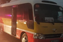 Bắt thêm một xe buýt giả của "nhà xe đầu gấu"