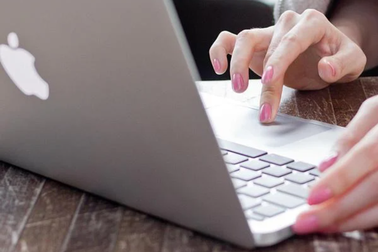 Apple bán trả góp không lãi suất đối với iPad, MacBook, AirPods