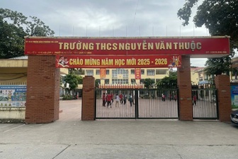 Cách chức hiệu trưởng, kỷ luật 8 cán bộ do nâng điểm cho học sinh