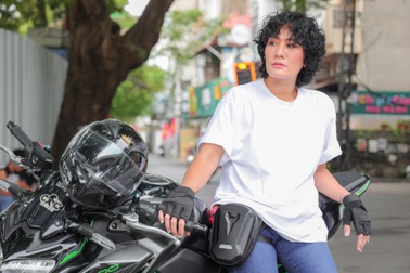 Minh Cúc "Độc đạo": Đời thường ngầu, không cần đàn ông