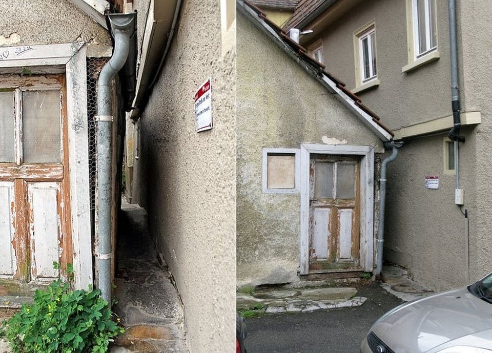 Con phố hẹp nhất thế giới khiến người thừa cân đi qua dễ bị mắc kẹt  - 1