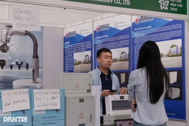 Hơn 100 thỏa thuận hợp tác được ký kết tại Hội chợ Mùa Thu