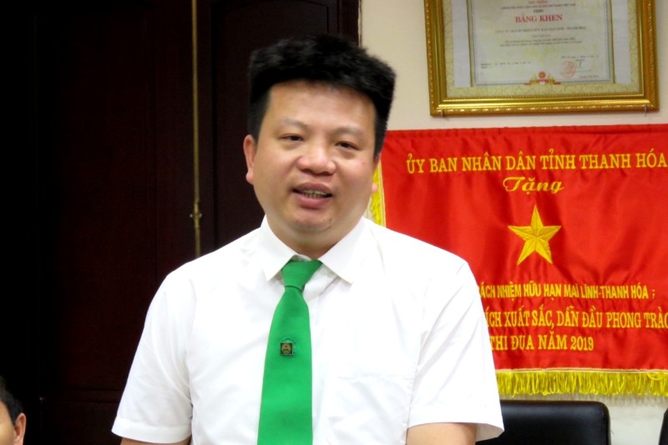 Khen thưởng tài xế taxi dũng cảm lao xuống sông cứu cô gái trẻ - 1 Khen thưởng tài xế taxi dũng cảm lao xuống sông cứu cô gái trẻ - 1