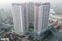 Chủ đầu tư liên tục thất hứa, cư dân Imperial Plaza mòn mỏi chờ sổ hồng