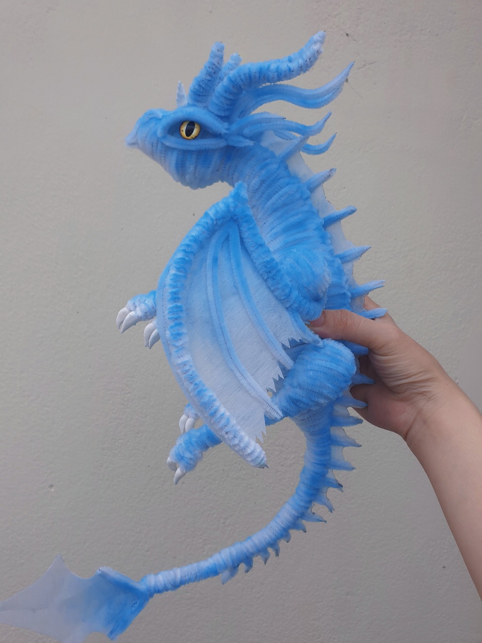 Rộ trào lưu làm rồng, hoa bằng kẽm nhung trưng Tết vừa rẻ vừa đẹp - 9