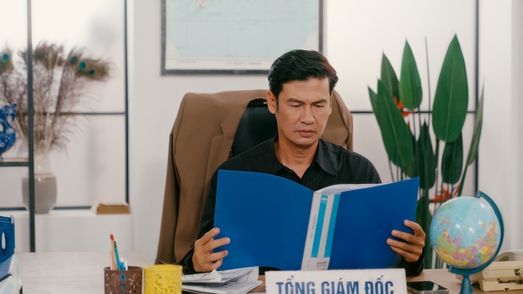 Nghệ sĩ Tiết Cương xuất hiện trong MV của Lương Gia Huy - 3 Nghệ sĩ Tiết Cương xuất hiện trong MV của Lương Gia Huy - 3