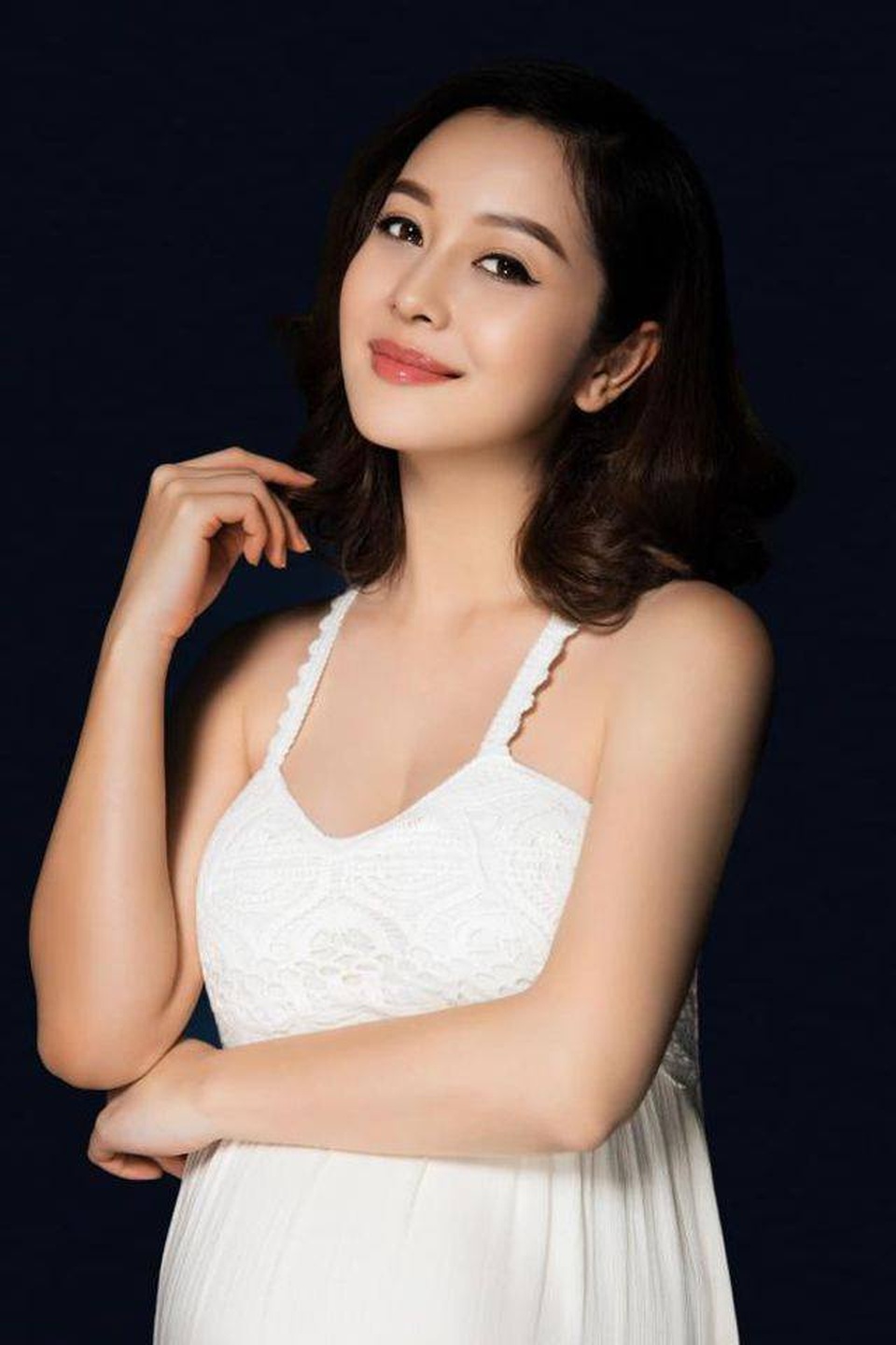 Jennifer Phạm sinh con thứ 4 cho chồng “thiếu gia”, mẹ chồng doanh nhân đích thân chăm sóc - 1 Jennifer Phạm sinh con thứ 4 cho chồng “thiếu gia”, mẹ chồng doanh nhân đích thân chăm sóc - 1