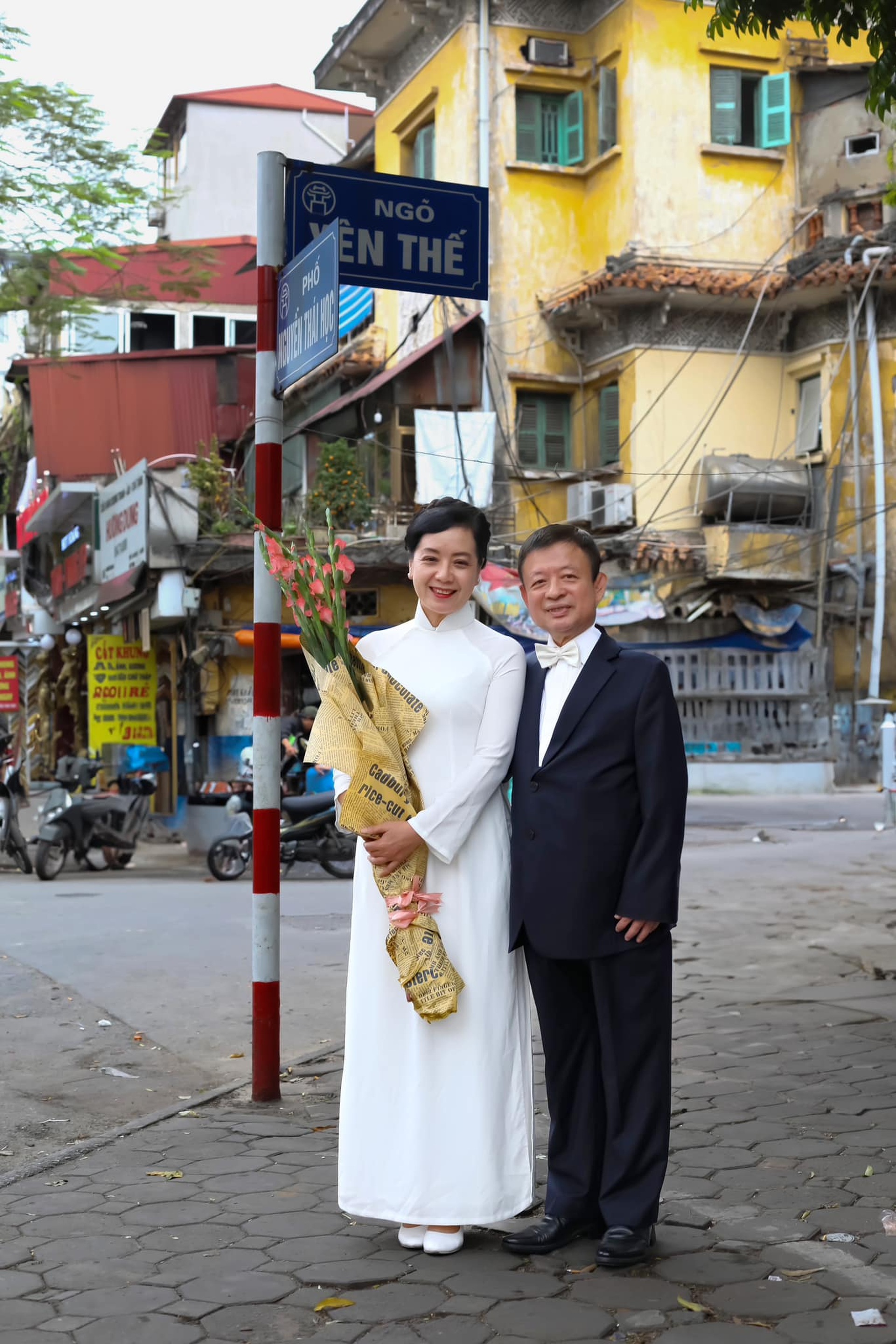 NSƯT Chiều Xuân từng được bố mẹ chồng chiều hết mực, khen ông xã lãng mạn - 3 NSƯT Chiều Xuân từng được bố mẹ chồng chiều hết mực, khen ông xã lãng mạn - 3