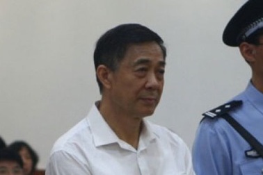 Vì sao ông Bạc Hy Lai được phản pháo khá thoải mái tại tòa?