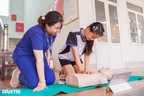 Trẻ em nơi “nóc nhà Đông Bắc” thực hành sơ cứu đuối nước